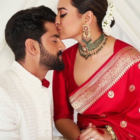 Banarasi Silk Saree - Picture 2 of 14